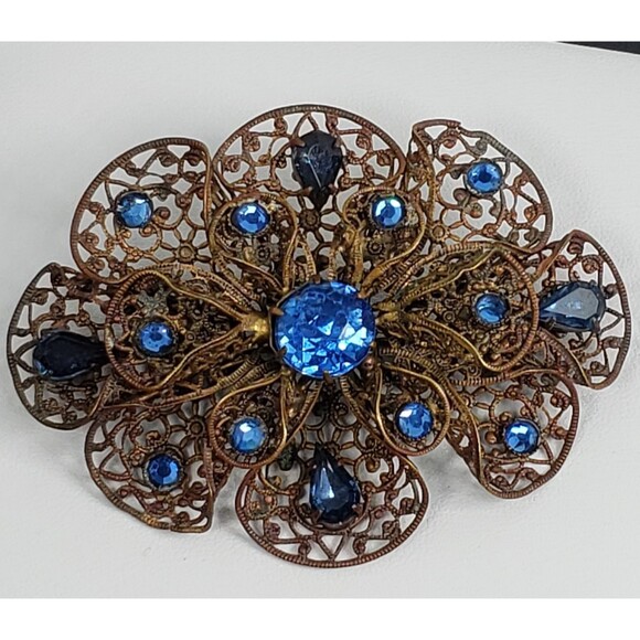 Antique Czech Art Deco Large Blue Glass Gold Tone Filigree Brooch - Picture 9 of 16
